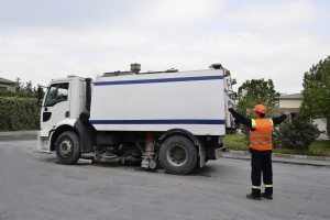 parking lots sweepers